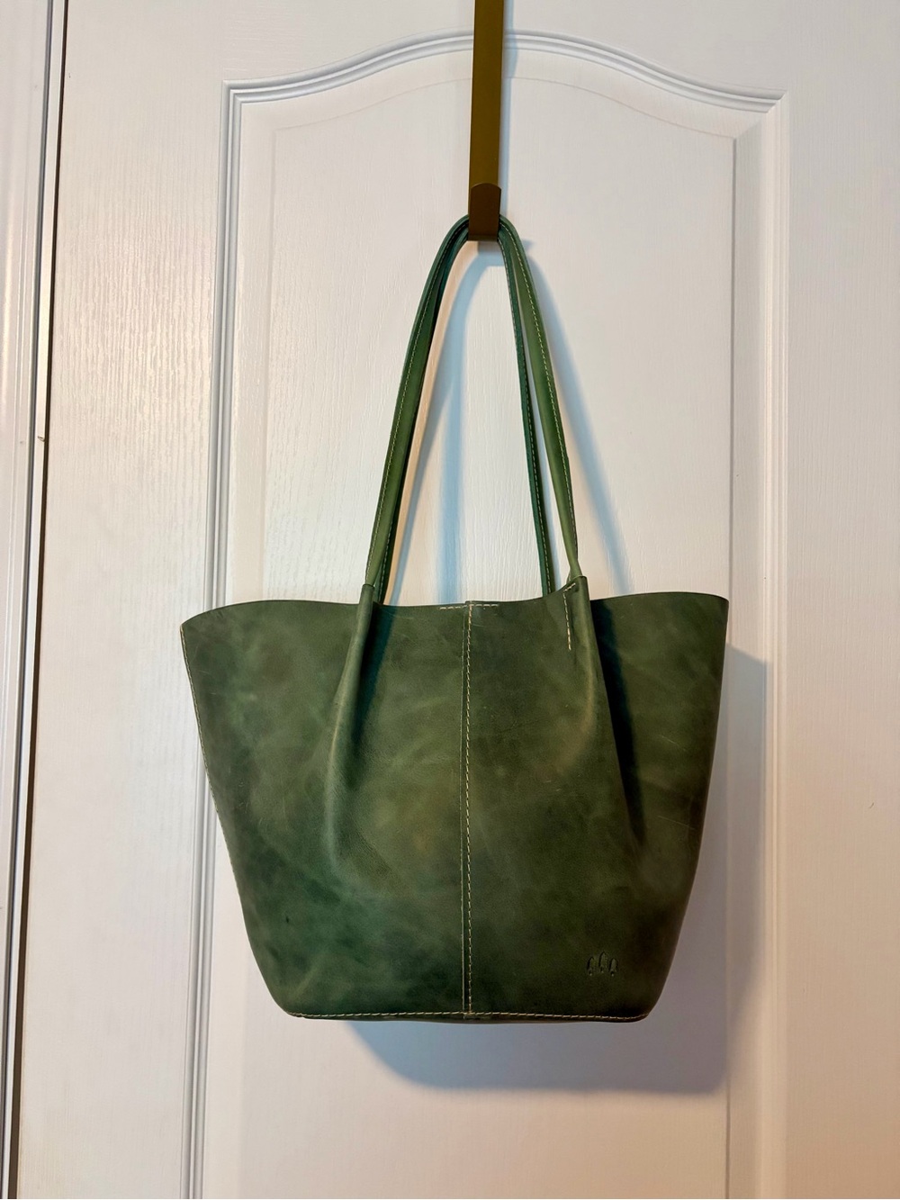 Devan Bucket Tote Bag - large size, Cucumber Color